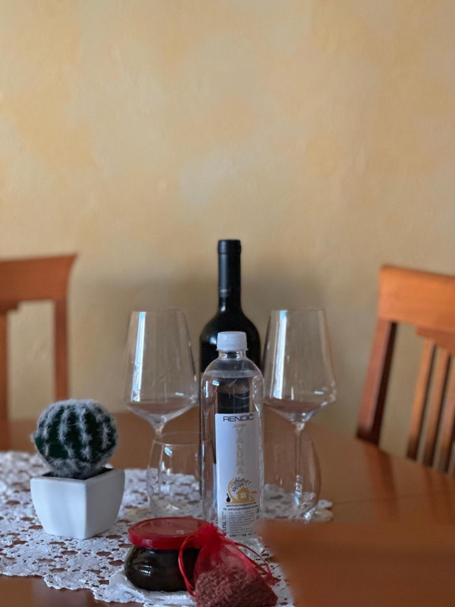 Apartment & Olive Oil Valuma Копер Экстерьер фото